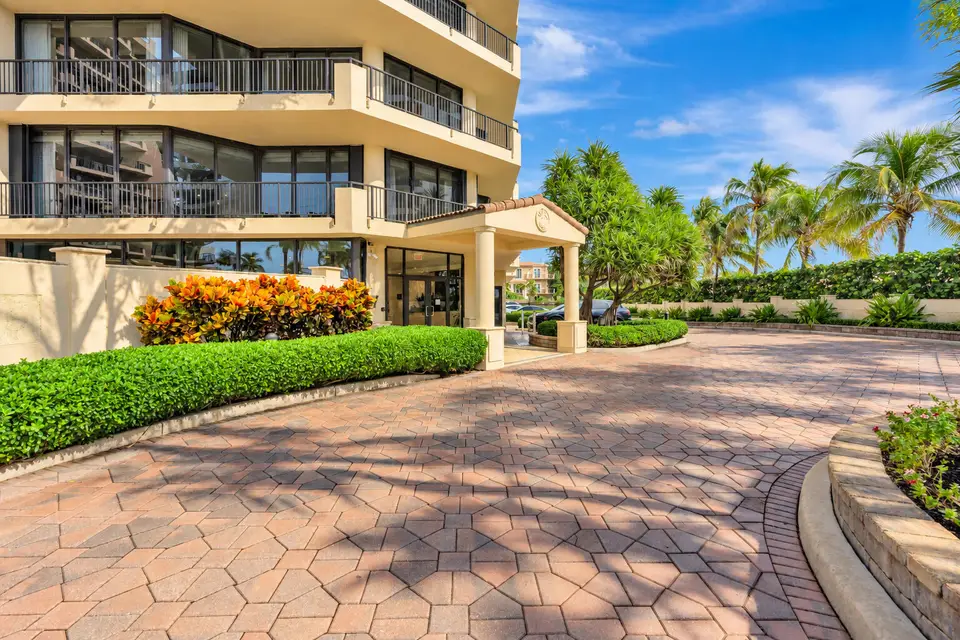 570 Ocean Drive 602, Juno Beach, FL 33408
