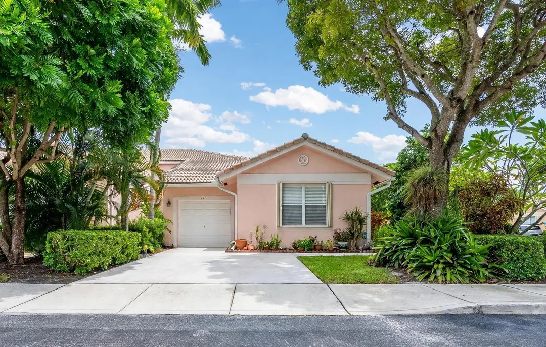 237 CORAL TRACE Court, Delray Beach, FL 33445