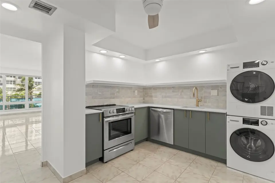 3430 Galt Ocean Drive 403, Fort Lauderdale, FL 33308