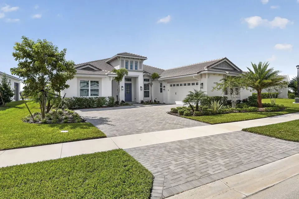 15129 WILDWOOD Circle, The Acreage, FL 33470