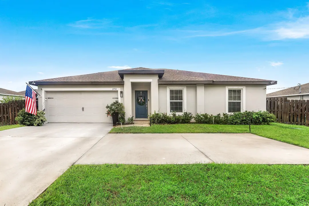 3758 SW DARWIN Boulevard, Port St. Lucie, FL 34953