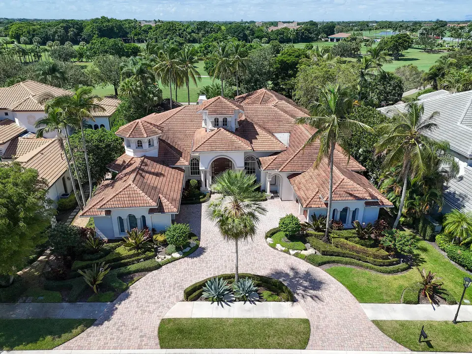 209 Grand Pointe Drive, Palm Beach Gardens, FL 33418