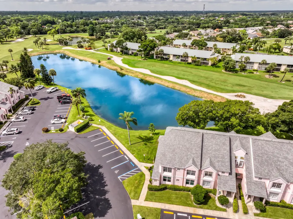 302 Muirfield Court 302a, Jupiter, FL 33458