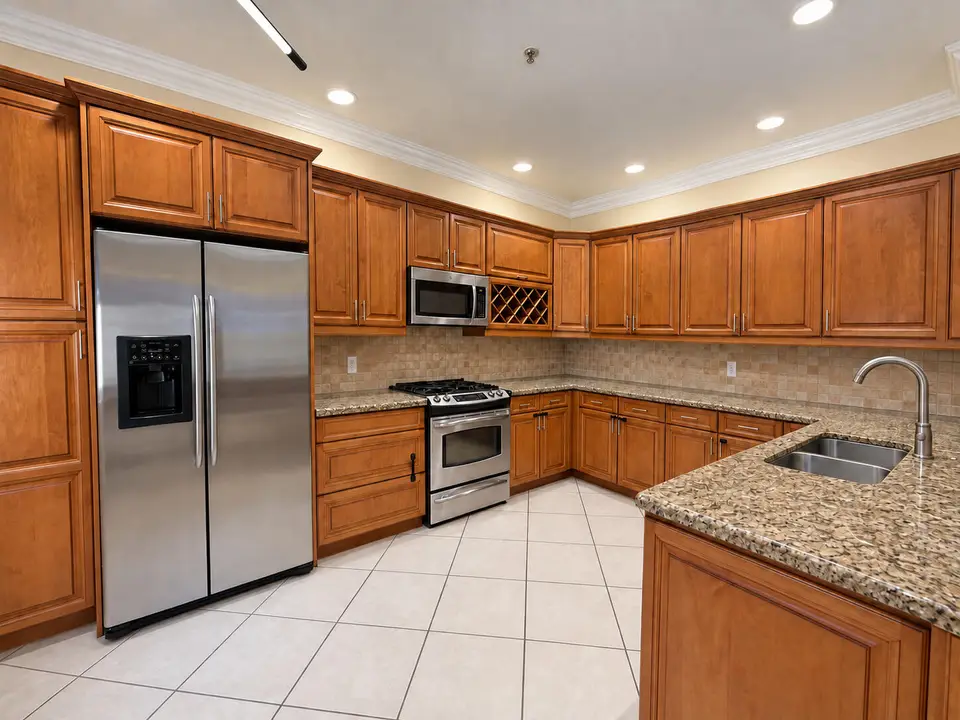 2900 NW 125TH Avenue 3-305, Sunrise, FL 33323