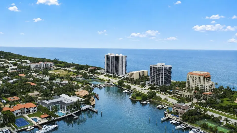 250 S Ocean Boulevard 15D, Boca Raton, FL 33432