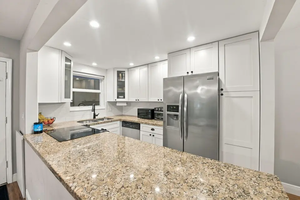 1124 NW 13th Street 108A, Boca Raton, FL 33486