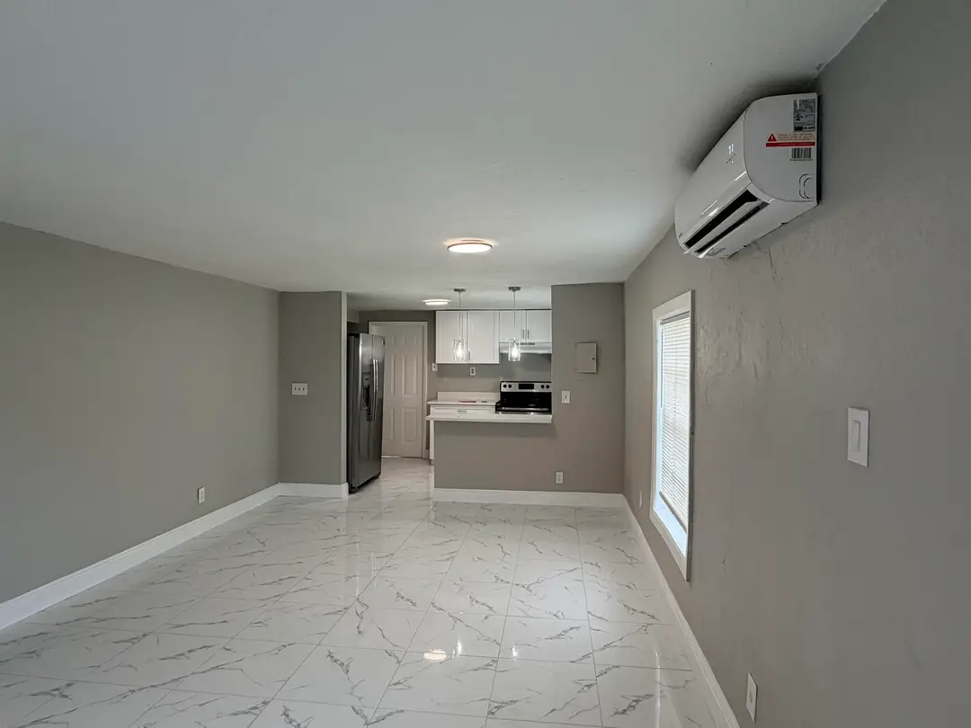 605 NW 9TH Avenue, Pompano Beach, FL 33311