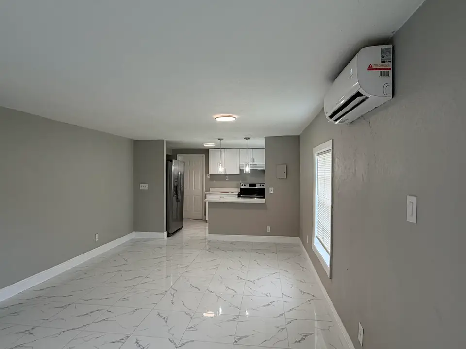 605 NW 9TH Avenue, Pompano Beach, FL 33311