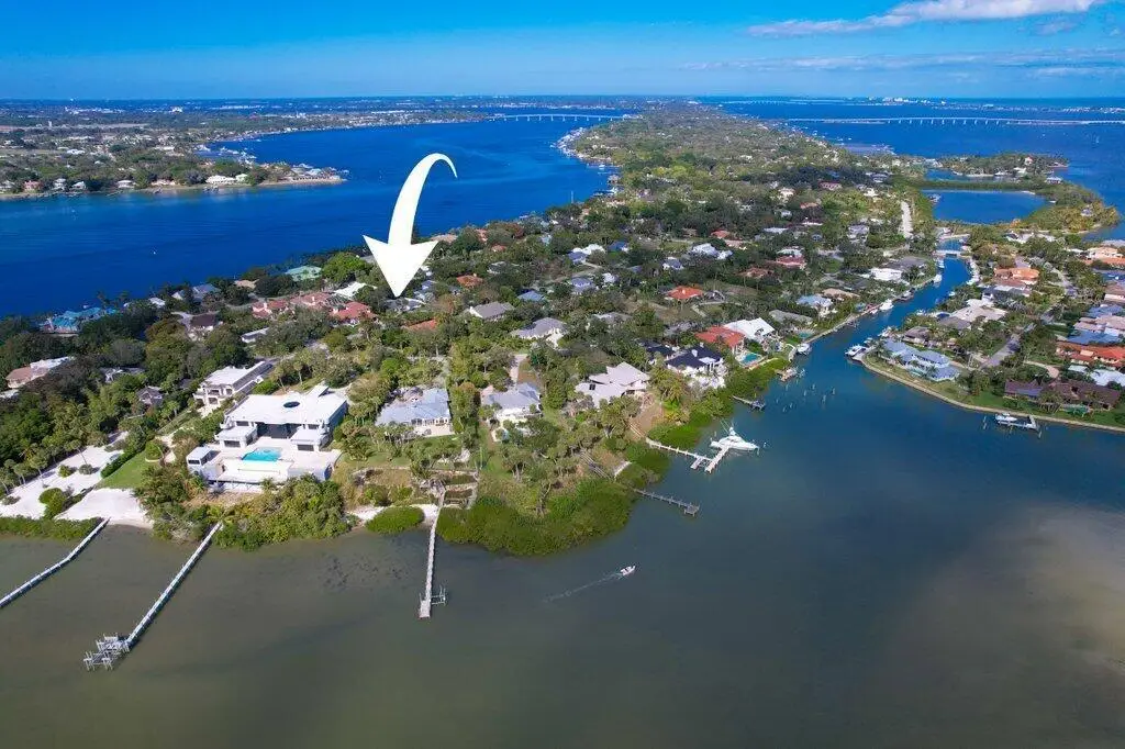 21 Middle Road, Stuart, FL 34996