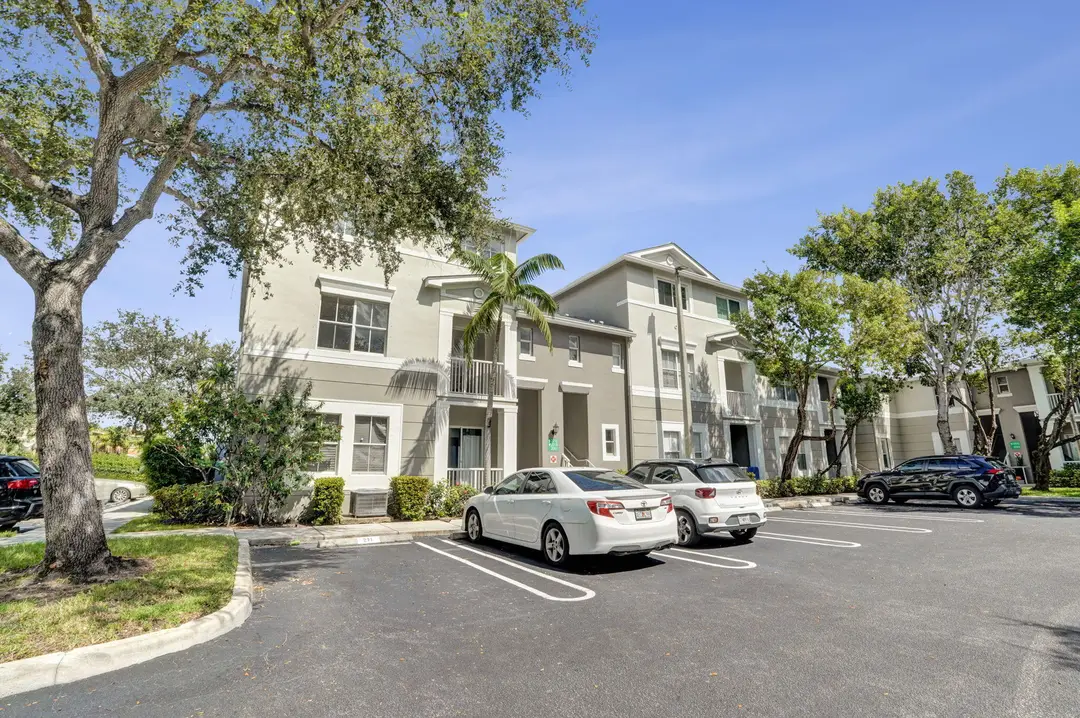 2016 Shoma Drive, Royal Palm Beach, FL 33414