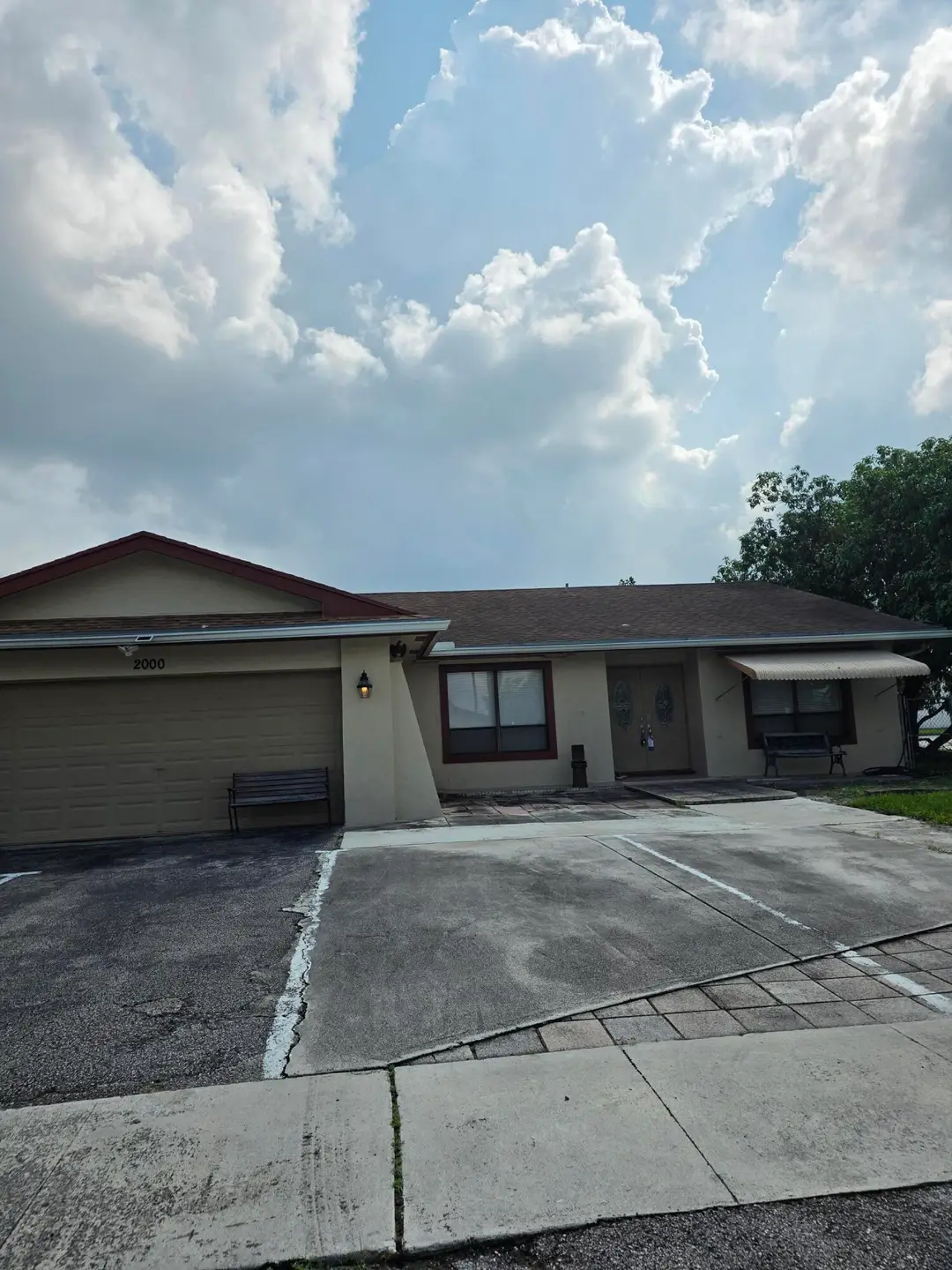 2000 NW 70TH Lane, Margate, FL 33063