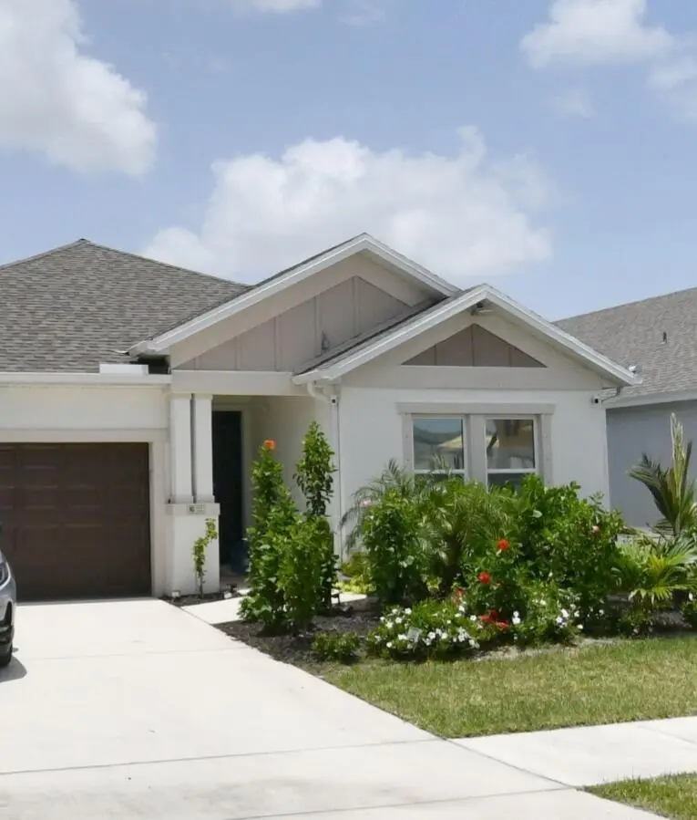 545 SE Ranch Oak Circle, Port St. Lucie, FL 34984