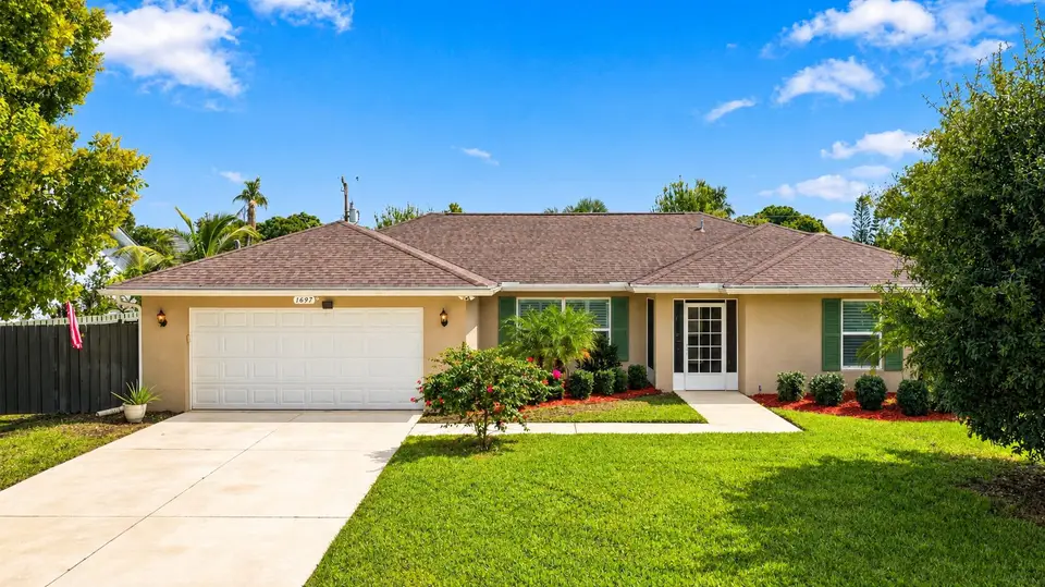 1697 SE LORRAINE Street, Port St. Lucie, FL 34952
