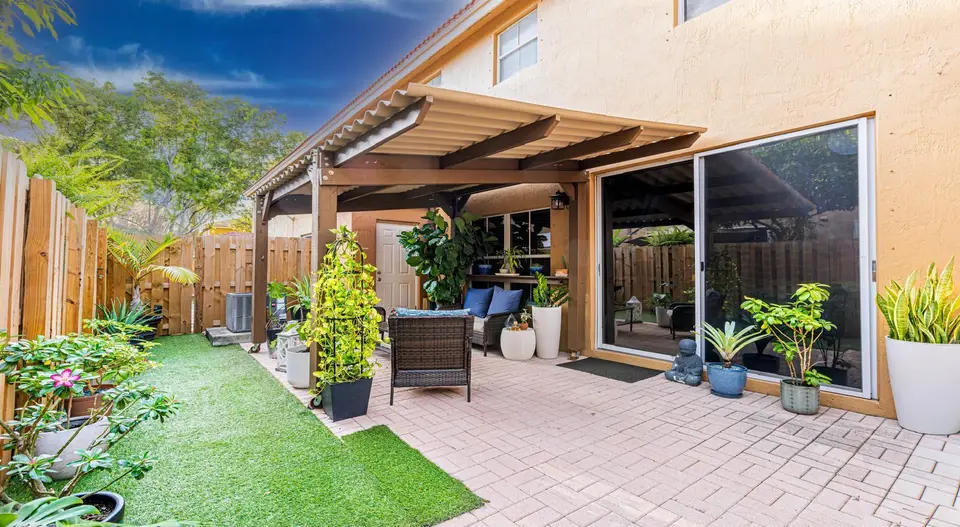 8422 NW 140th Terrace 3603, Miami Lakes, FL 33016