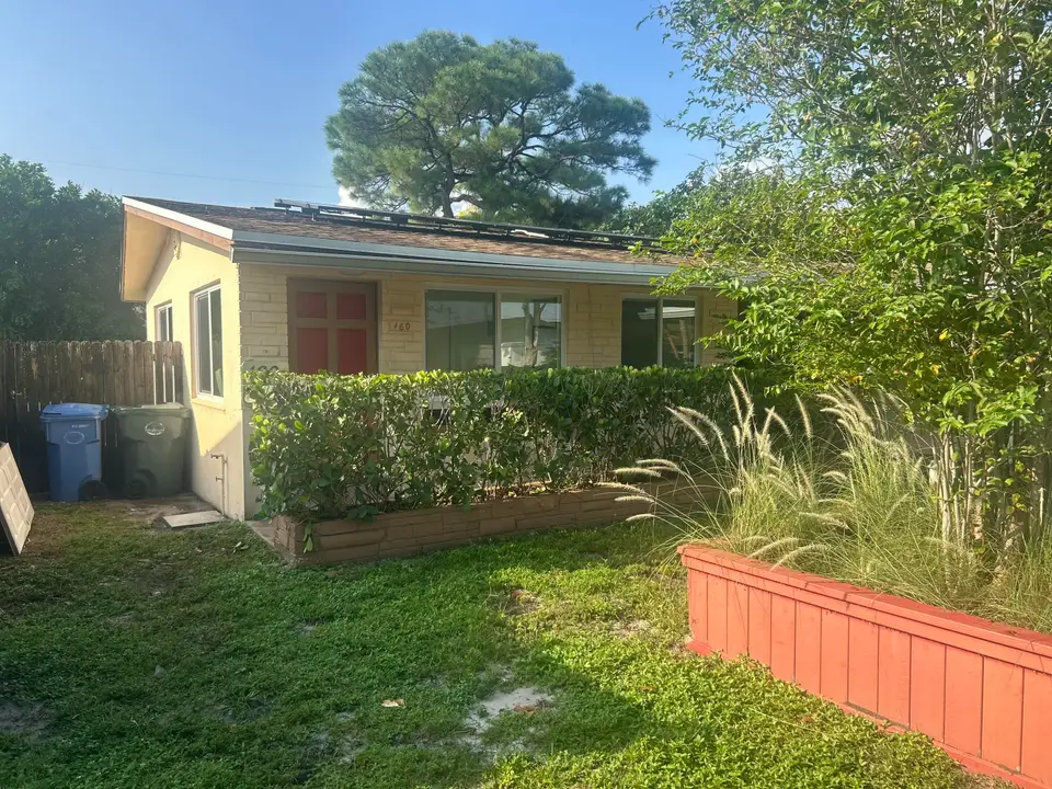 160 NW 43RD Court E, Oakland Park, FL 33309