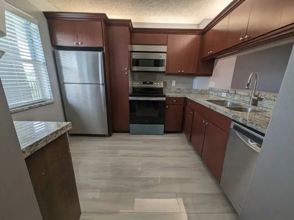 4191 CYPRESS REACH Court 501, Pompano Beach, FL 33069