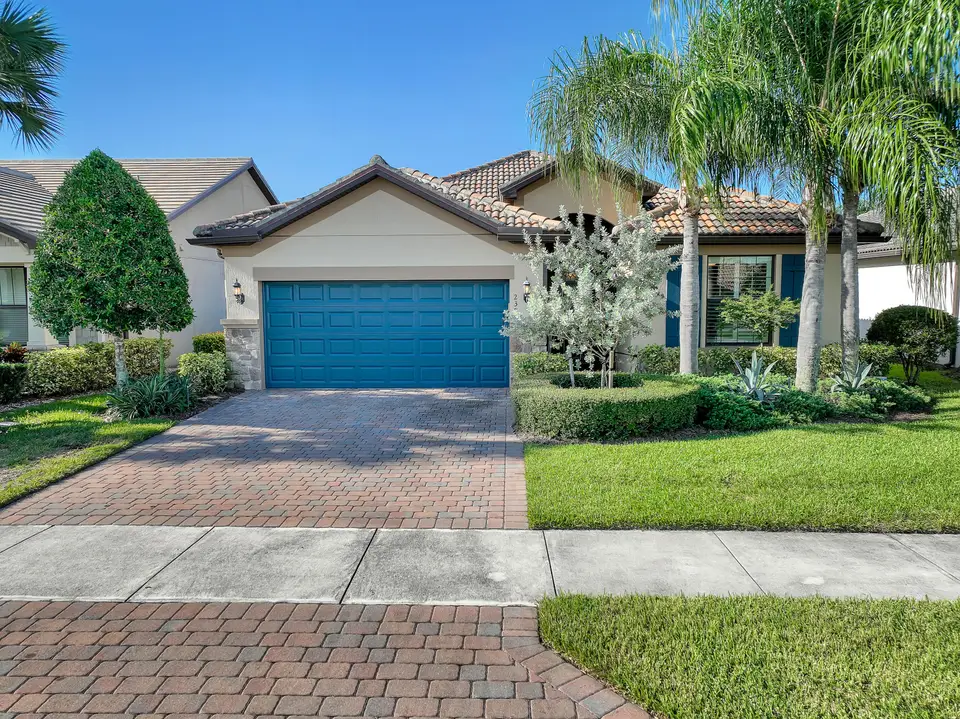 238 SE Longview Drive, Port St. Lucie, FL 34984