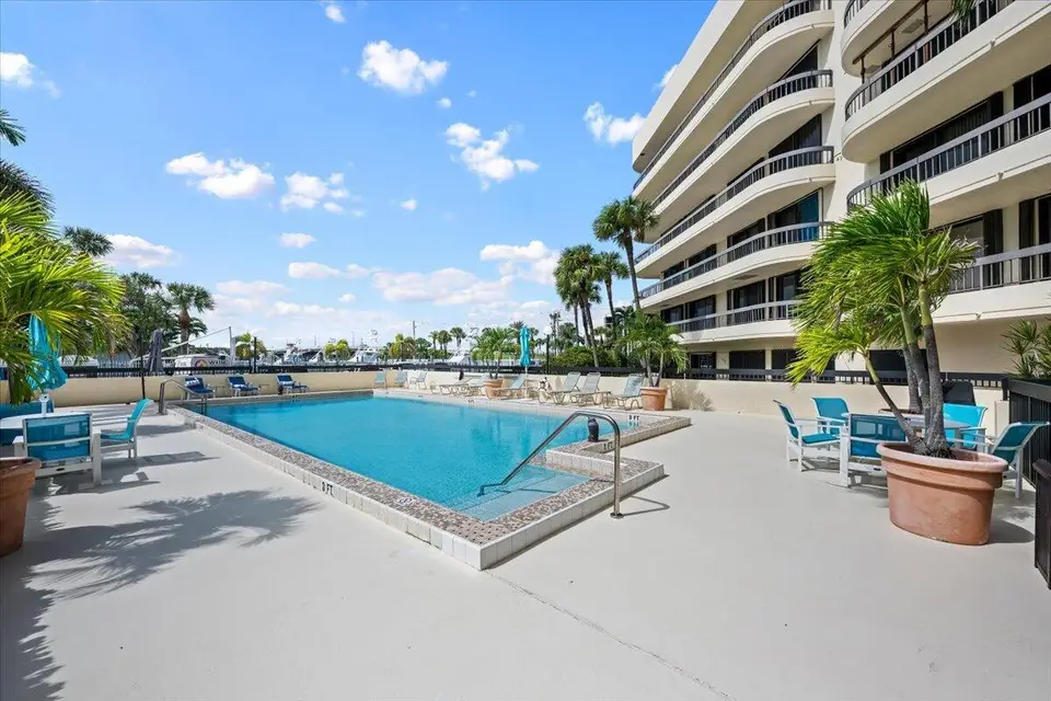 50 S Beach Road Unit 101, Tequesta, FL 33469