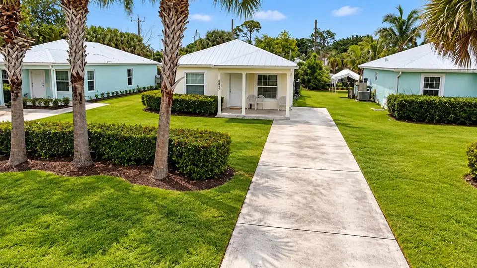 4837 SE ISABELITA Avenue, Stuart, FL 34997