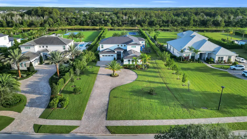 20089 SE BRIDGEWATER Drive, Jupiter, FL 33458