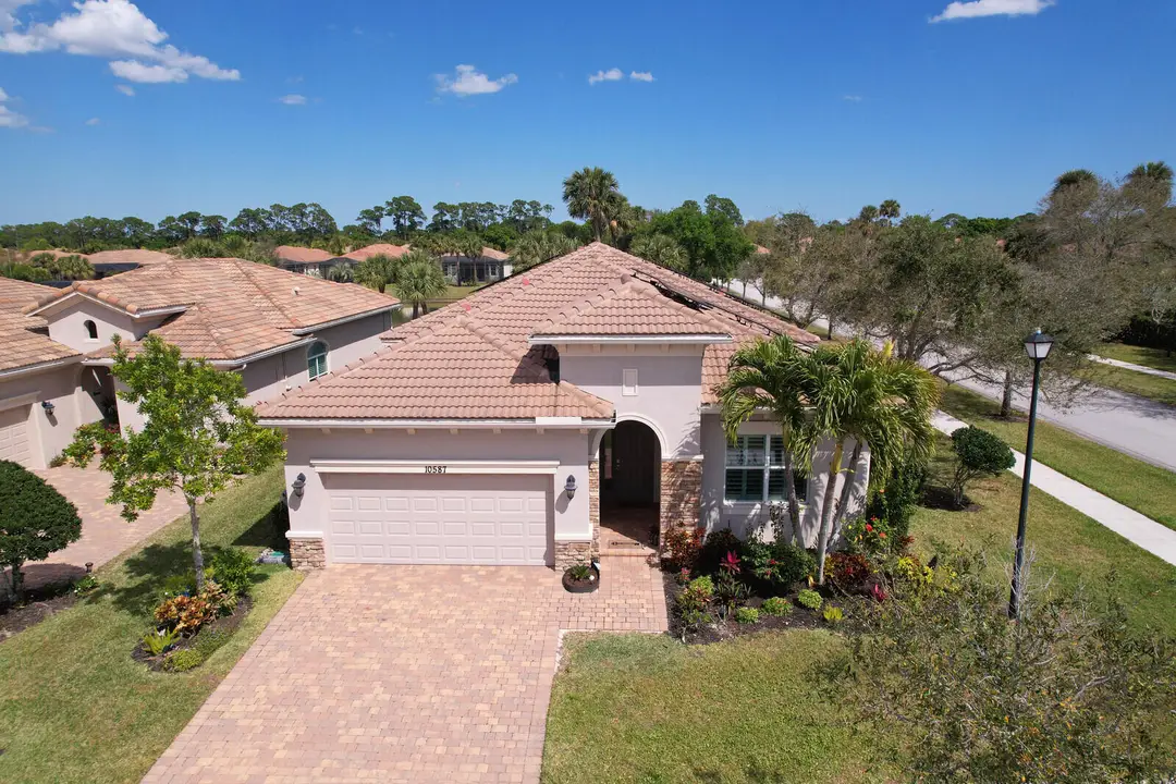 01_Aerial_1_mls (2)