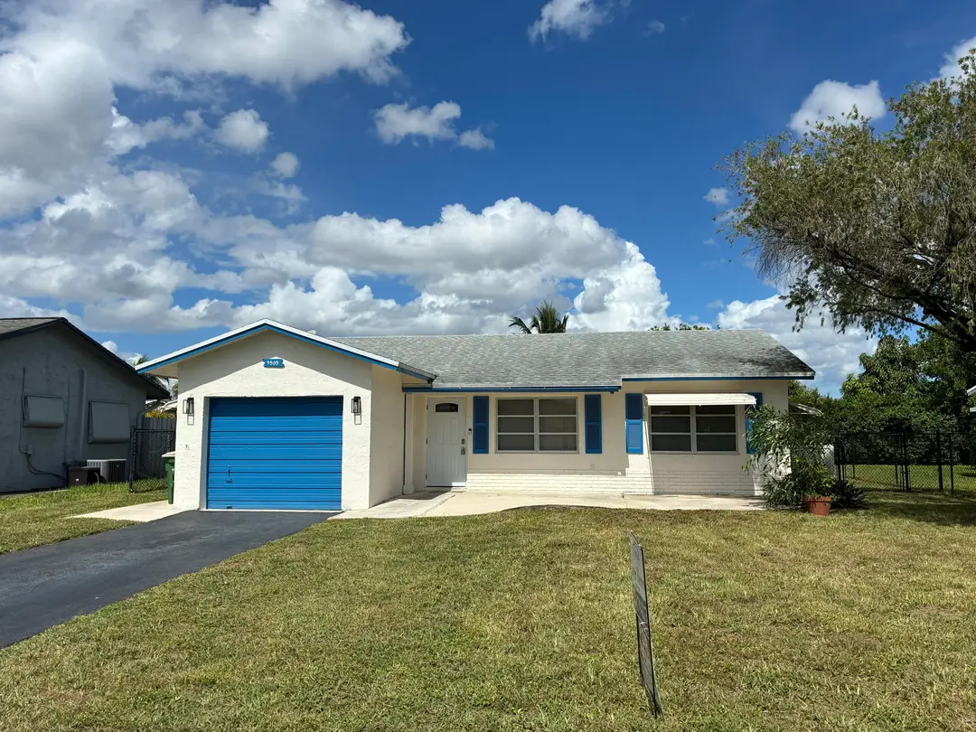 9505 NW 73RD Street, Tamarac, FL 33321