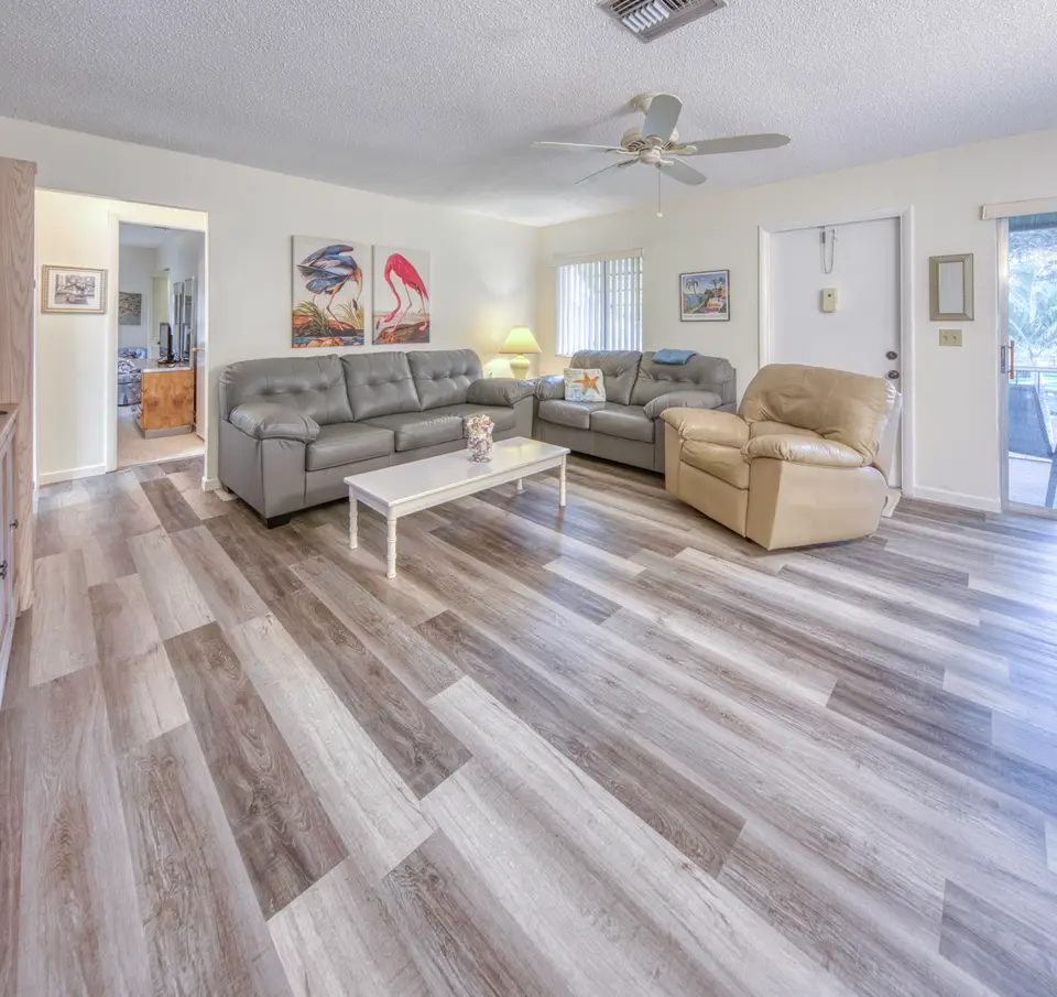 3526 LA PALMAS Court D-2, Greenacres, FL 33463