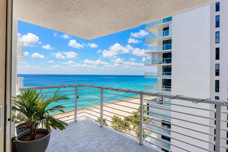 812 BRINY Avenue 10C, Pompano Beach, FL 33062