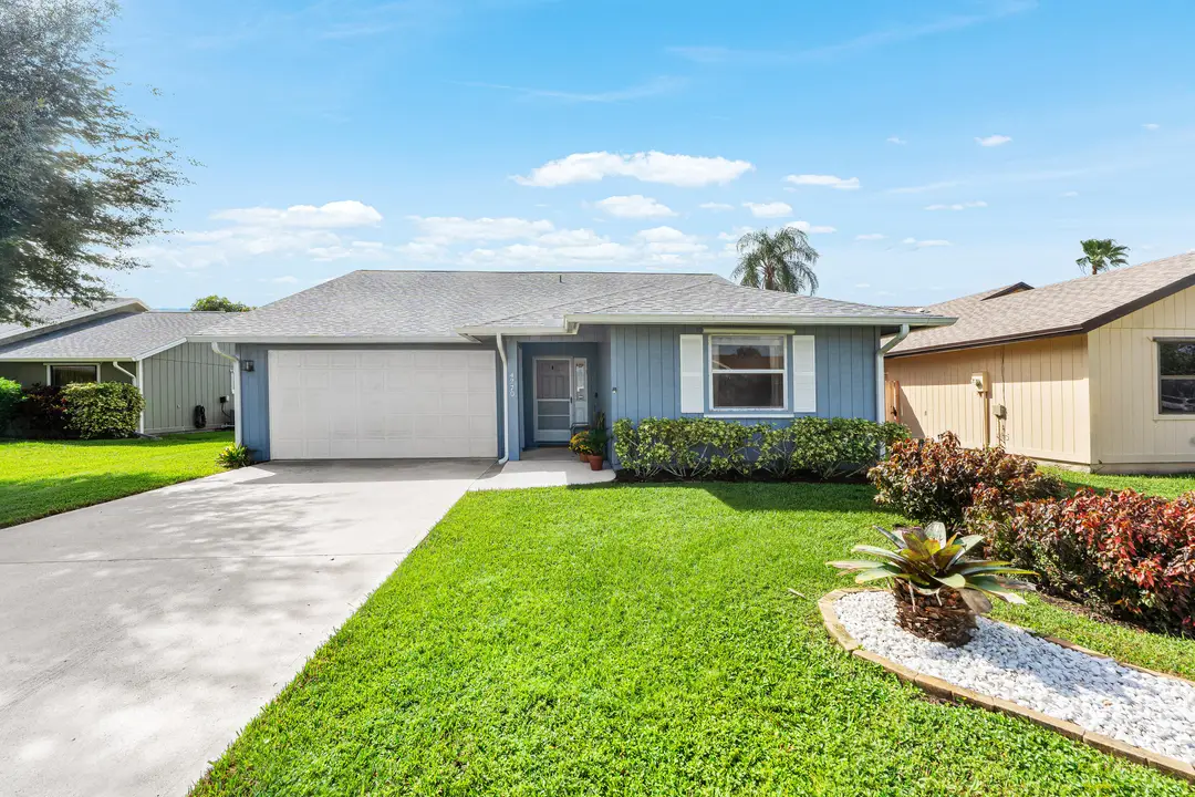 4270 SE BOXLEAF Place, Stuart, FL 34997