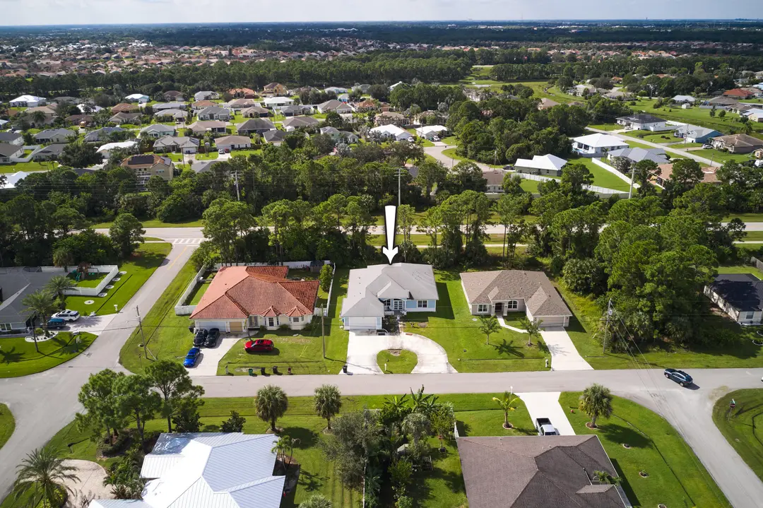 5912 NW Culebra Avenue, Port St. Lucie, FL 34986