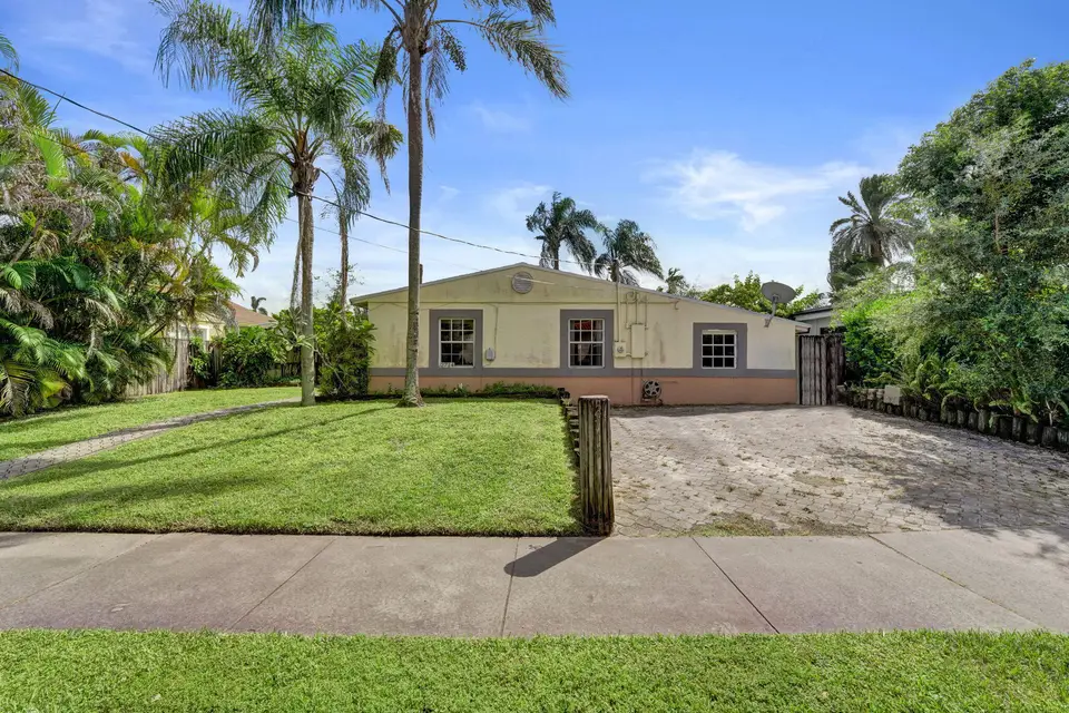 2714 SCOTT Street, Hollywood, FL 33020