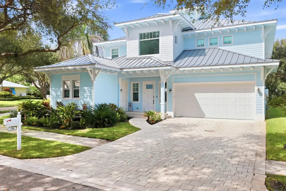 136 INTRACOASTAL Circle, Tequesta, FL 33469