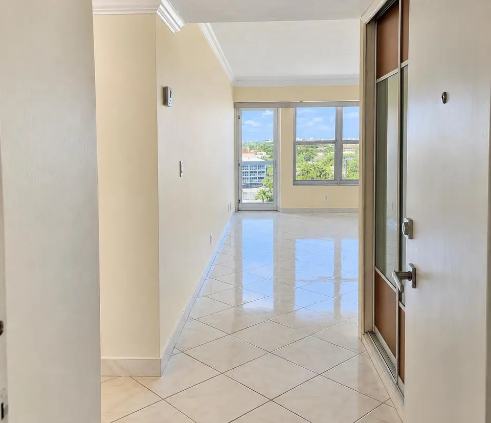 3700 GALT OCEAN Drive 712, Fort Lauderdale, FL 33308