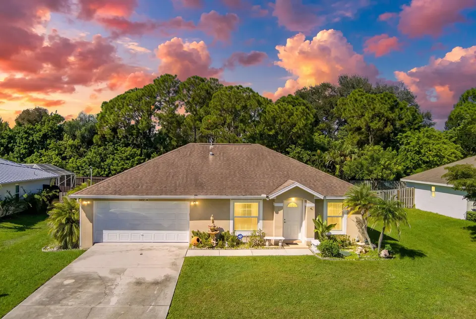 1402 SW Broadview Street, Port St. Lucie, FL 34983