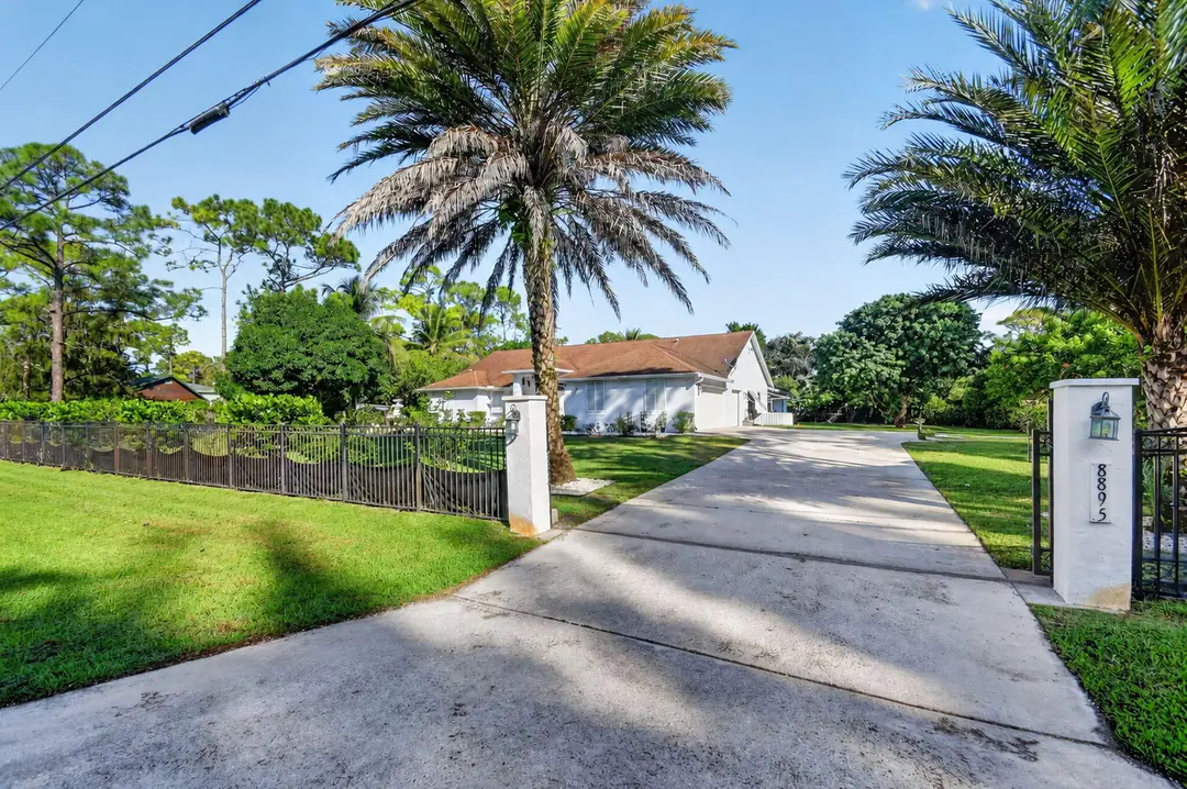 8895 Palomino Drive, Lake Worth, FL 33467