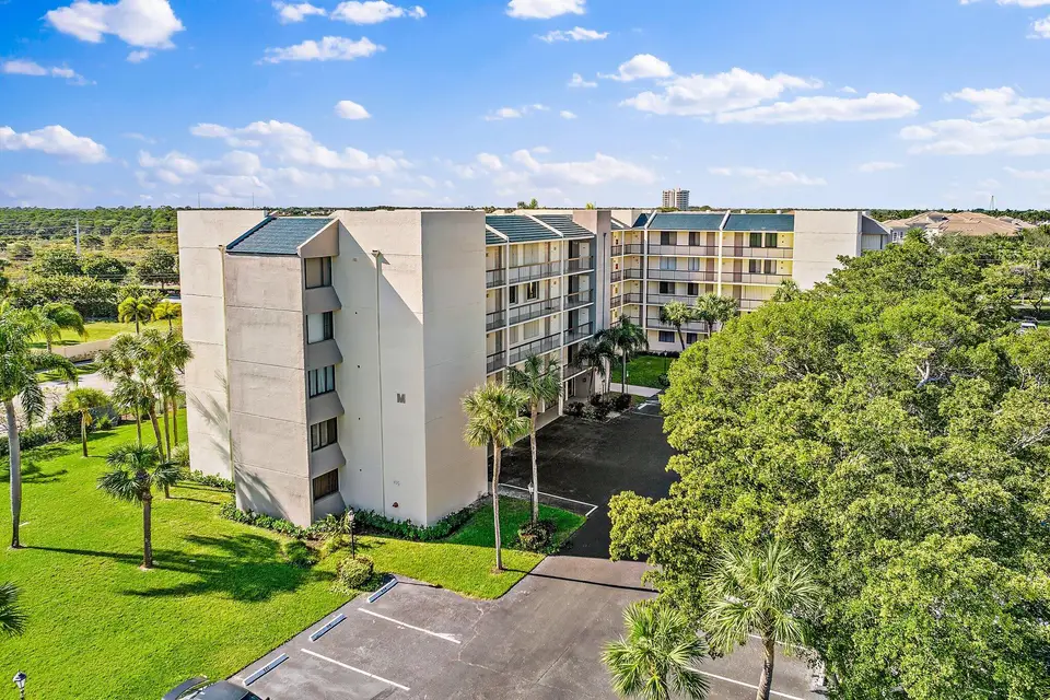 1605 S US HIGHWAY 1 M1-401, Jupiter, FL 33477