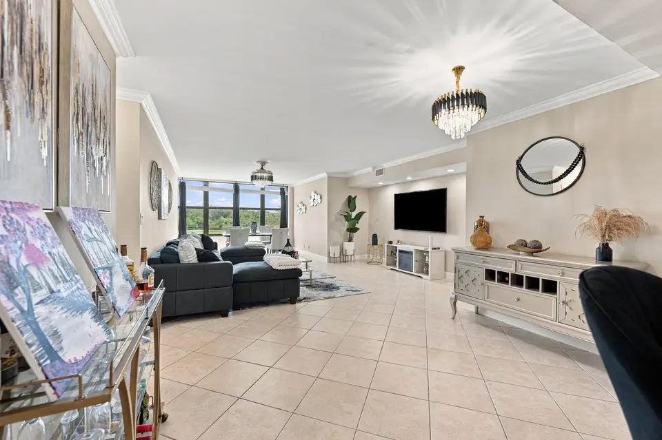 2766 Carambola Circle S 305, Coconut Creek, FL 33066