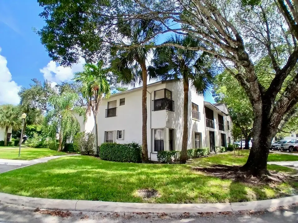 4749 NW 22ND Street 4299, Coconut Creek, FL 33063