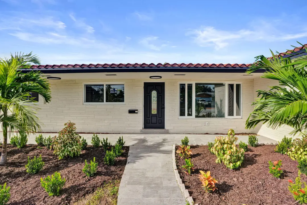 8351 NW 19TH Street, Pembroke Pines, FL 33024