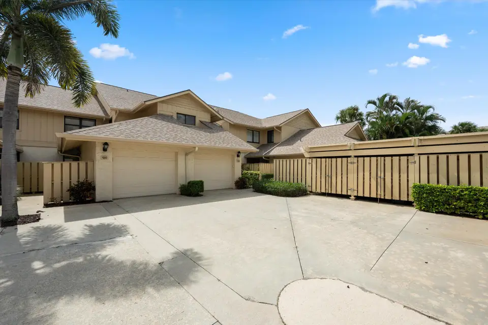 17110 Waterbend Drive 220, Jupiter, FL 33477