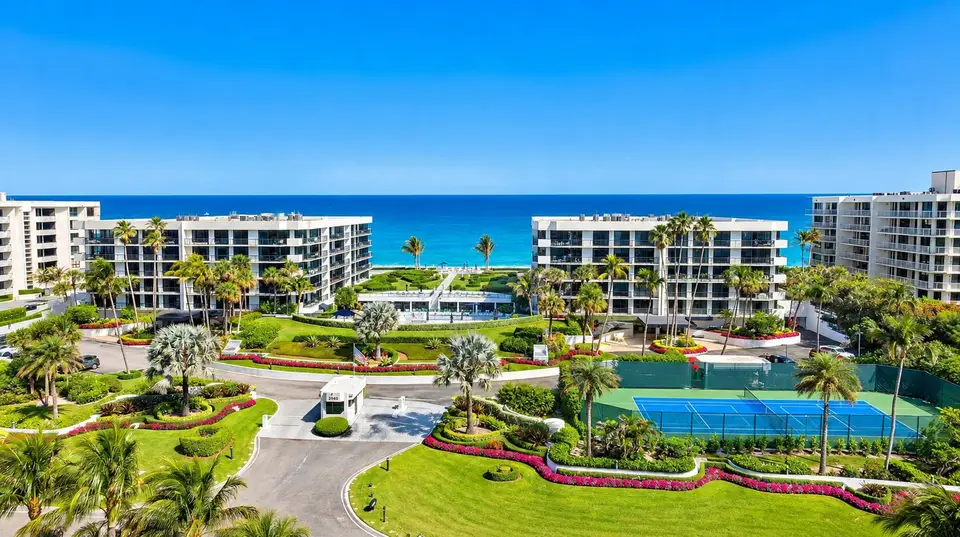 3250 S Ocean Boulevard 306S, Palm Beach, FL 33480