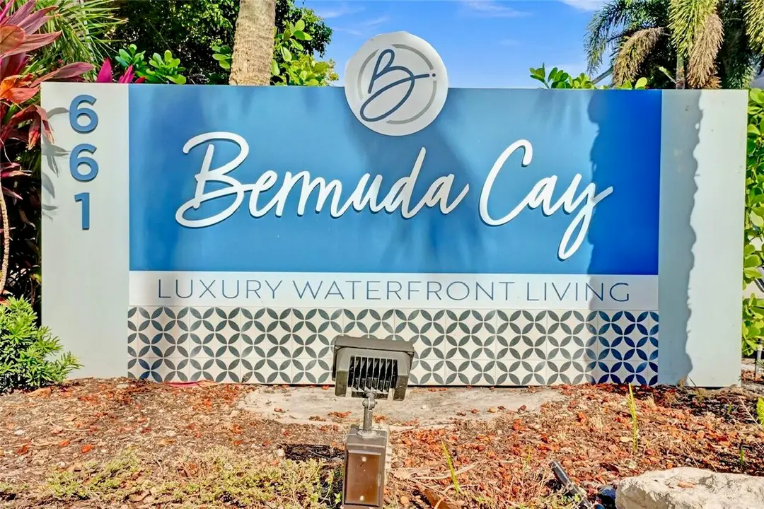 631 E WOOLBRIGHT Road 207, Boynton Beach, FL 33435