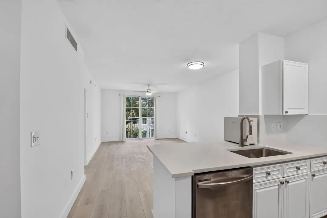 630 S Sapodilla Avenue 223, West Palm Beach, FL 33401
