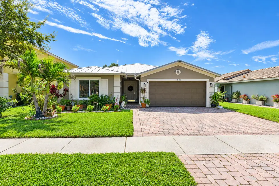 2099 Newport Isles Boulevard, Port St. Lucie, FL 34953