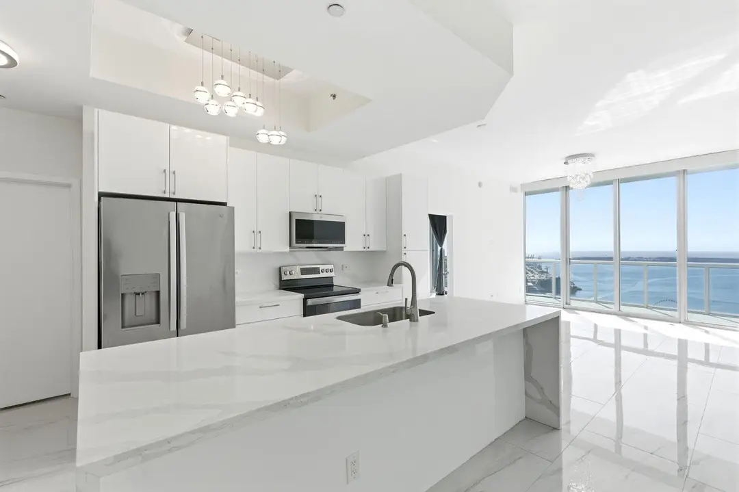 888 BISCAYNE Boulevard 4904, Miami, FL 33132