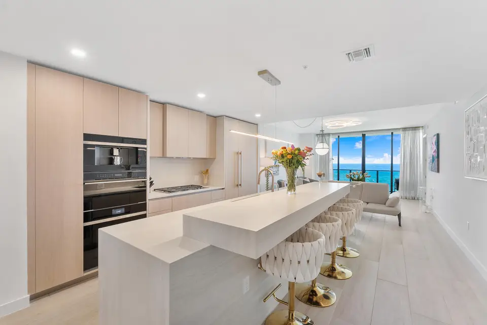 900 N OCEAN Boulevard 1204, Pompano Beach, FL 33062