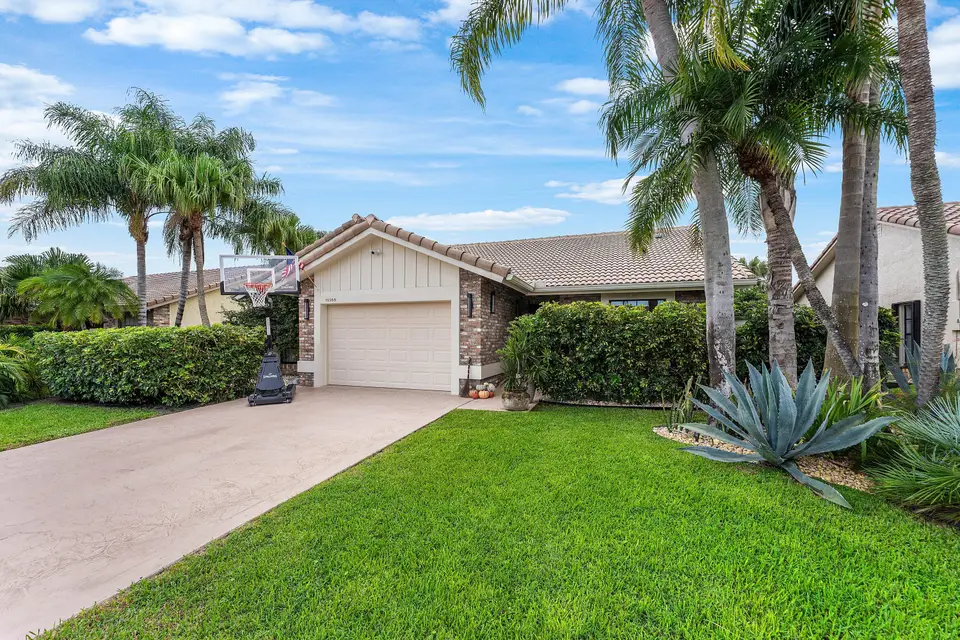 10588 FENWAY Place, Boca Raton, FL 33498