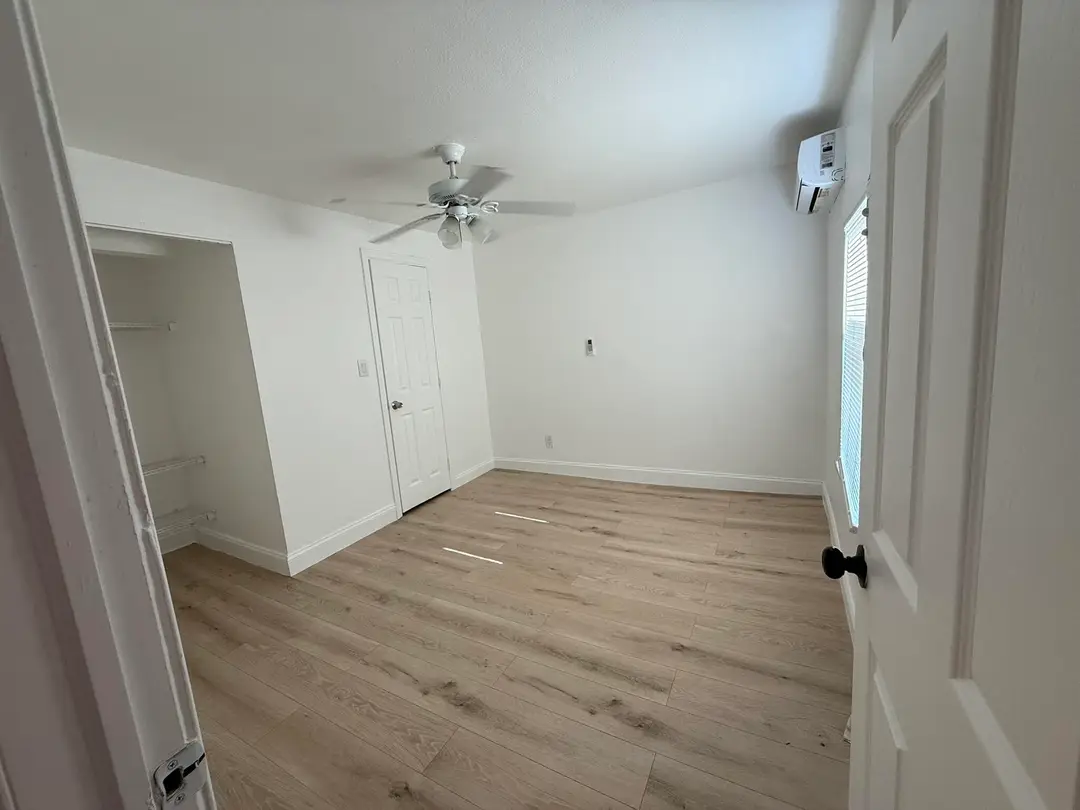 920 N Haverhill Road 1A, Haverhill, FL 33415