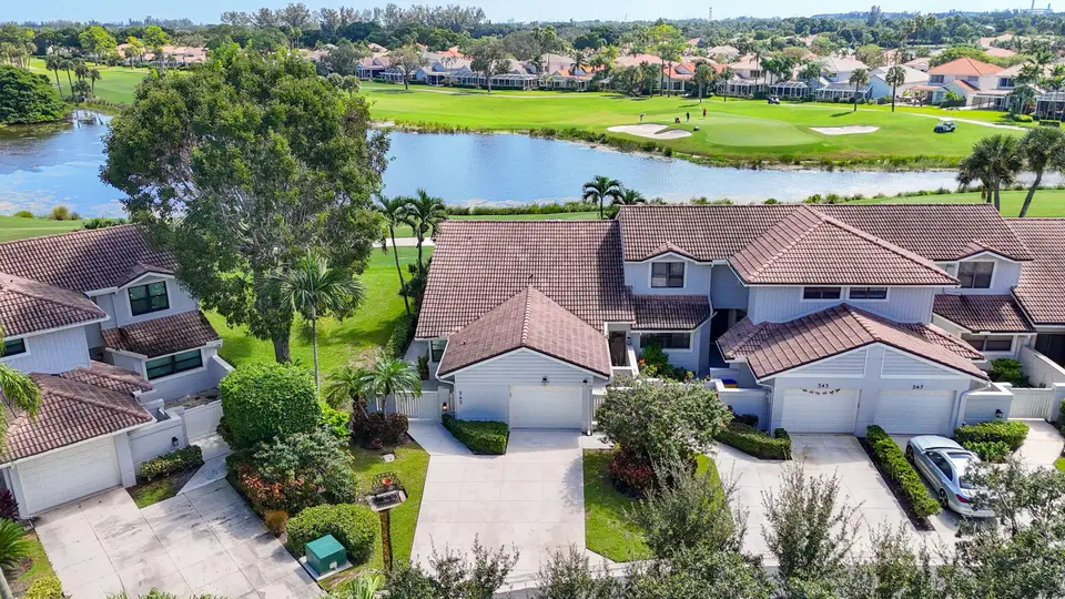 543 Prestwick Circle, Palm Beach Gardens, FL 33418
