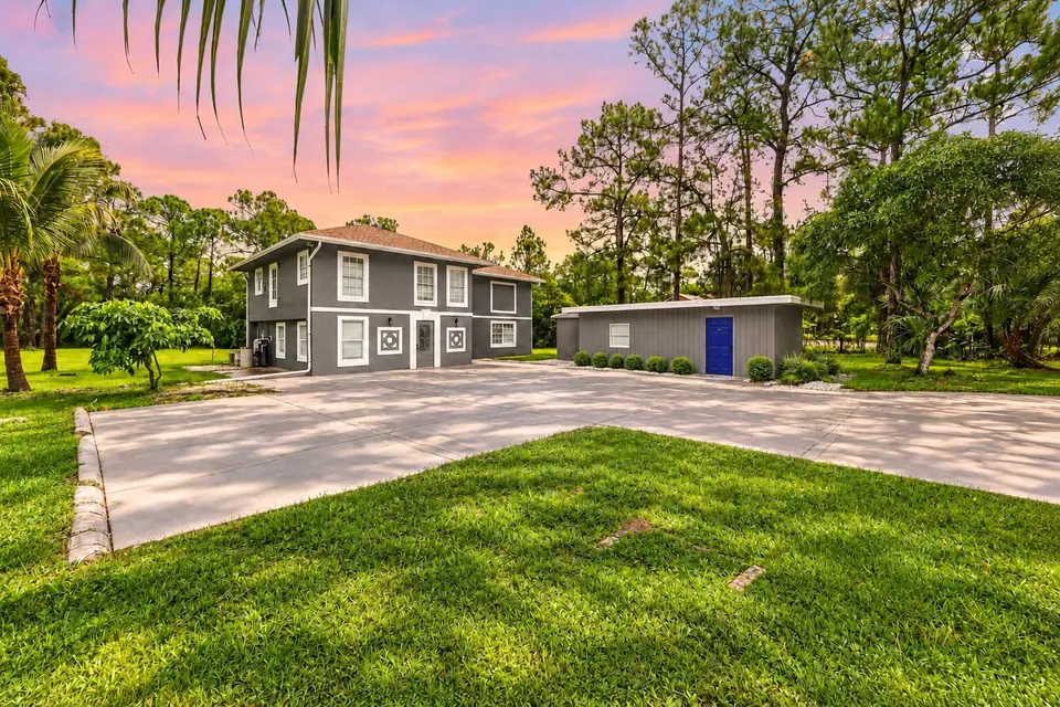 11193 49th Street N, West Palm Beach, FL 33411